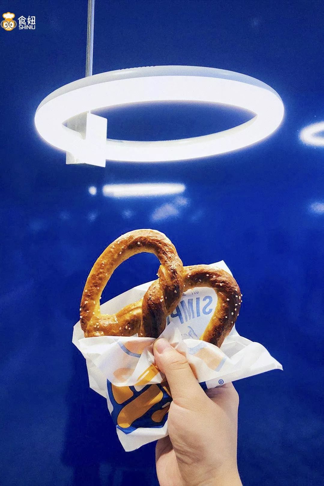 国内首家 天使圈圈饼 全球有1850 分店 自由微信 Freewechat