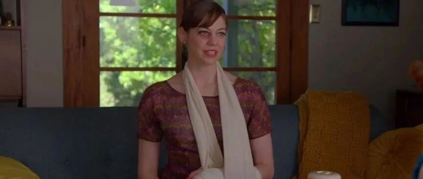 36岁二胎妈妈被丈夫砍杀，遗书曝光：家暴5年不离婚，只因为…