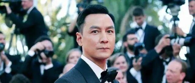 吴彦祖晒性生活，妻子聊天记录太露骨：婚后有多少人把性爱戒了？