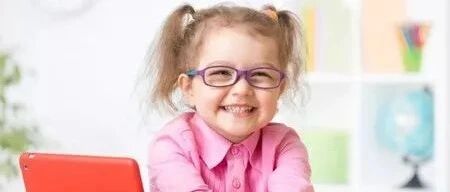 “女孩近视率高于男生？”眼科医生的话，揭穿了扎心的真相