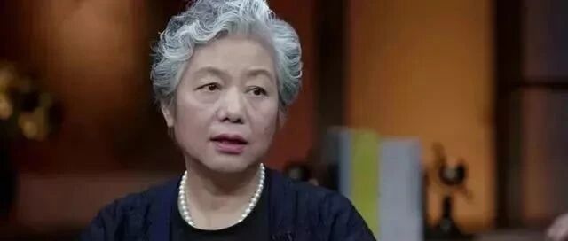 如何养好一个孩子？李玫瑾：3岁立恩，6岁立威，12岁立价值