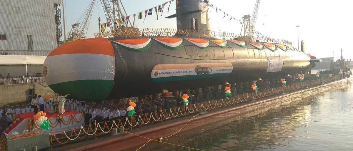 印度第5艘常规潜艇来了，网友：别再按错开关把自己炸沉了