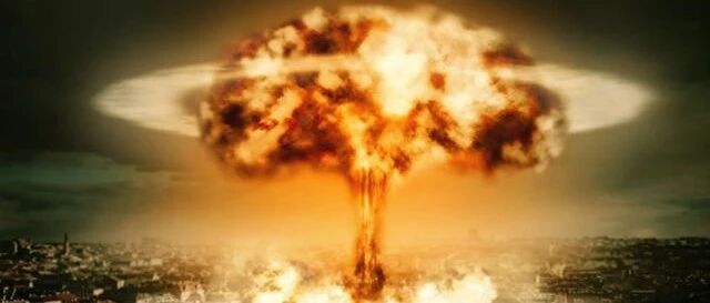 脑子“进水”了？为打压中国，美专家建议允许日本拥有核武器！