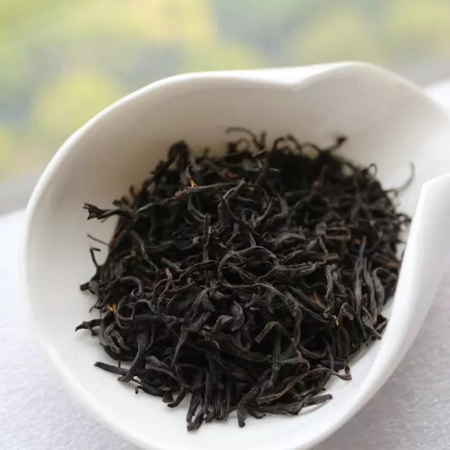 集赞有礼】福利大放送,让我们“浪”一夏。集赞50个,抢神秘黑茶礼 集赞有礼】福利大放送,让我们“浪”一夏。集赞50个,抢神秘黑茶礼