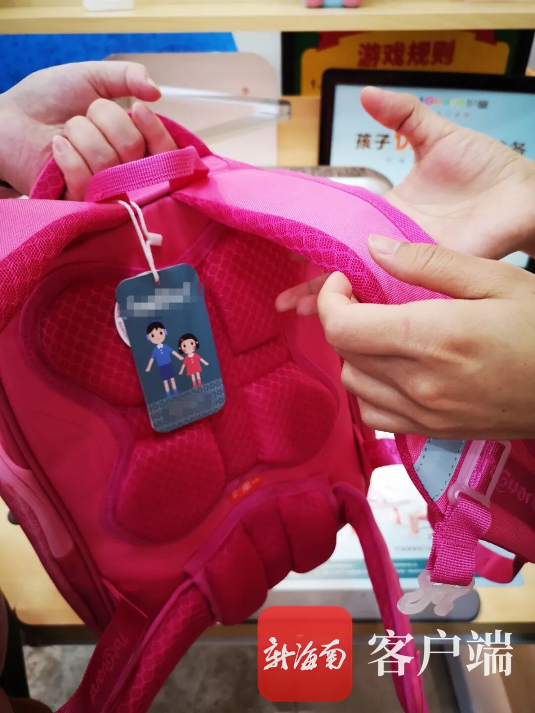 动辄上千元的护脊书包，是真有效还是“智商税”？