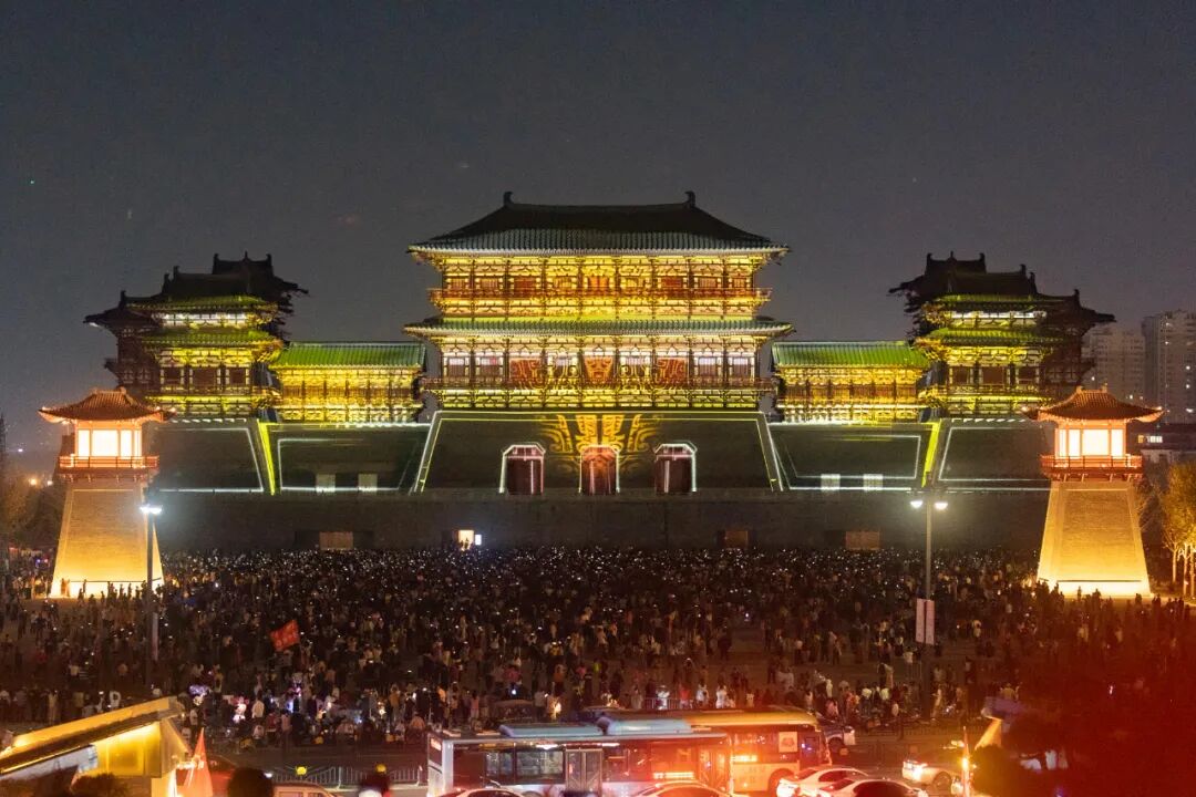 隋唐洛阳城景区面向全球属龙游客、名字中带“龙”字的游客 免入园门票!