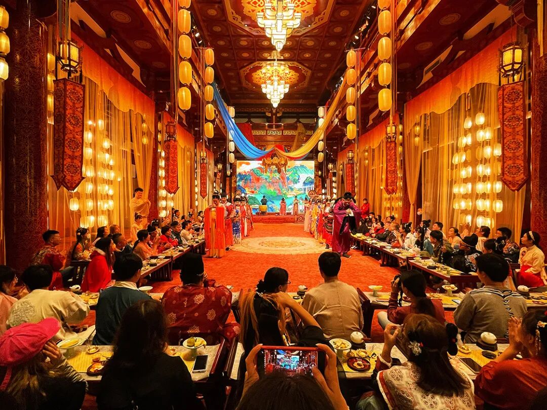 隋唐洛阳城景区面向全球属龙游客、名字中带“龙”字的游客 免入园门票!