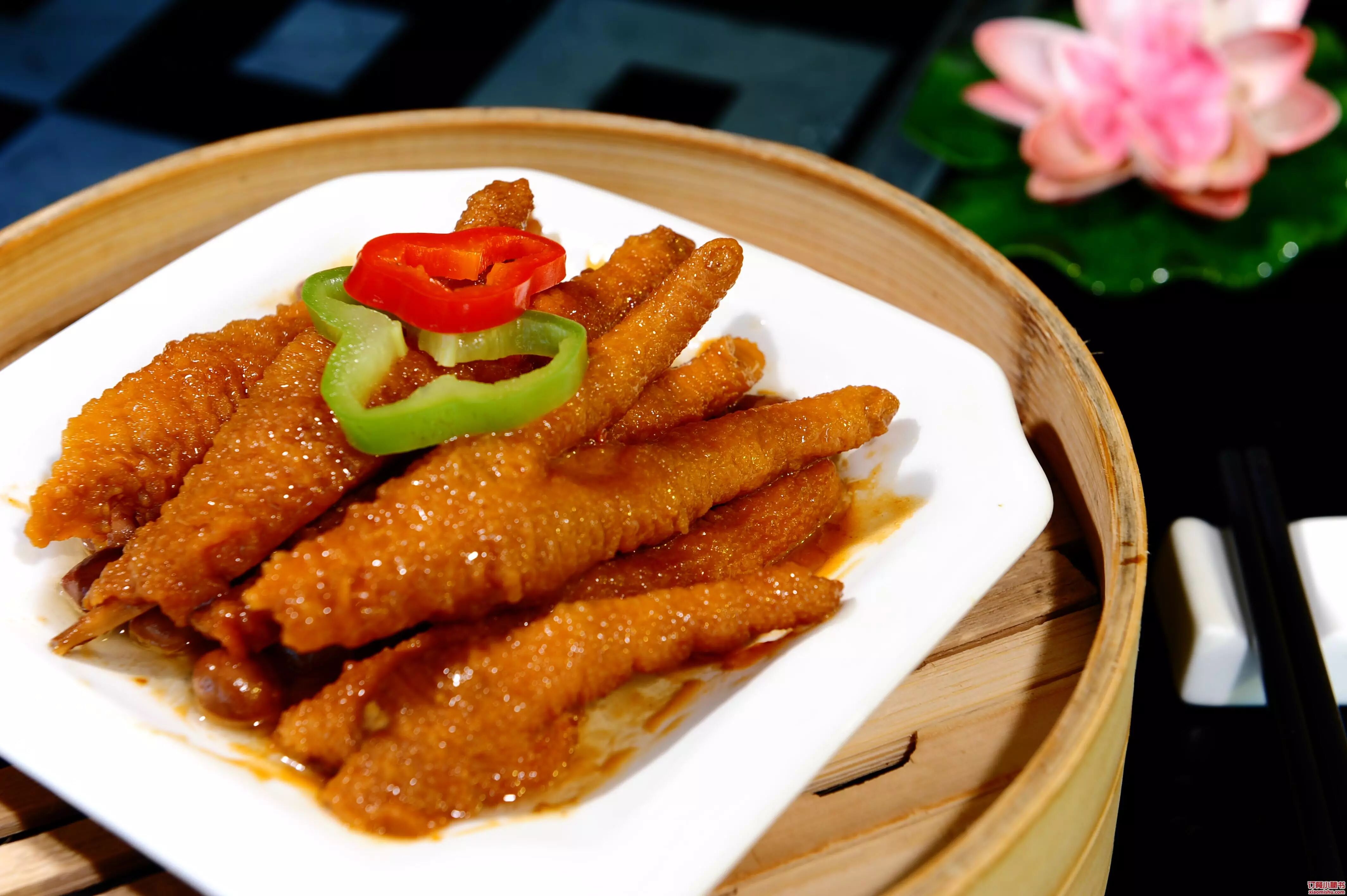 从清代开始,早茶文化就在广东盛行.