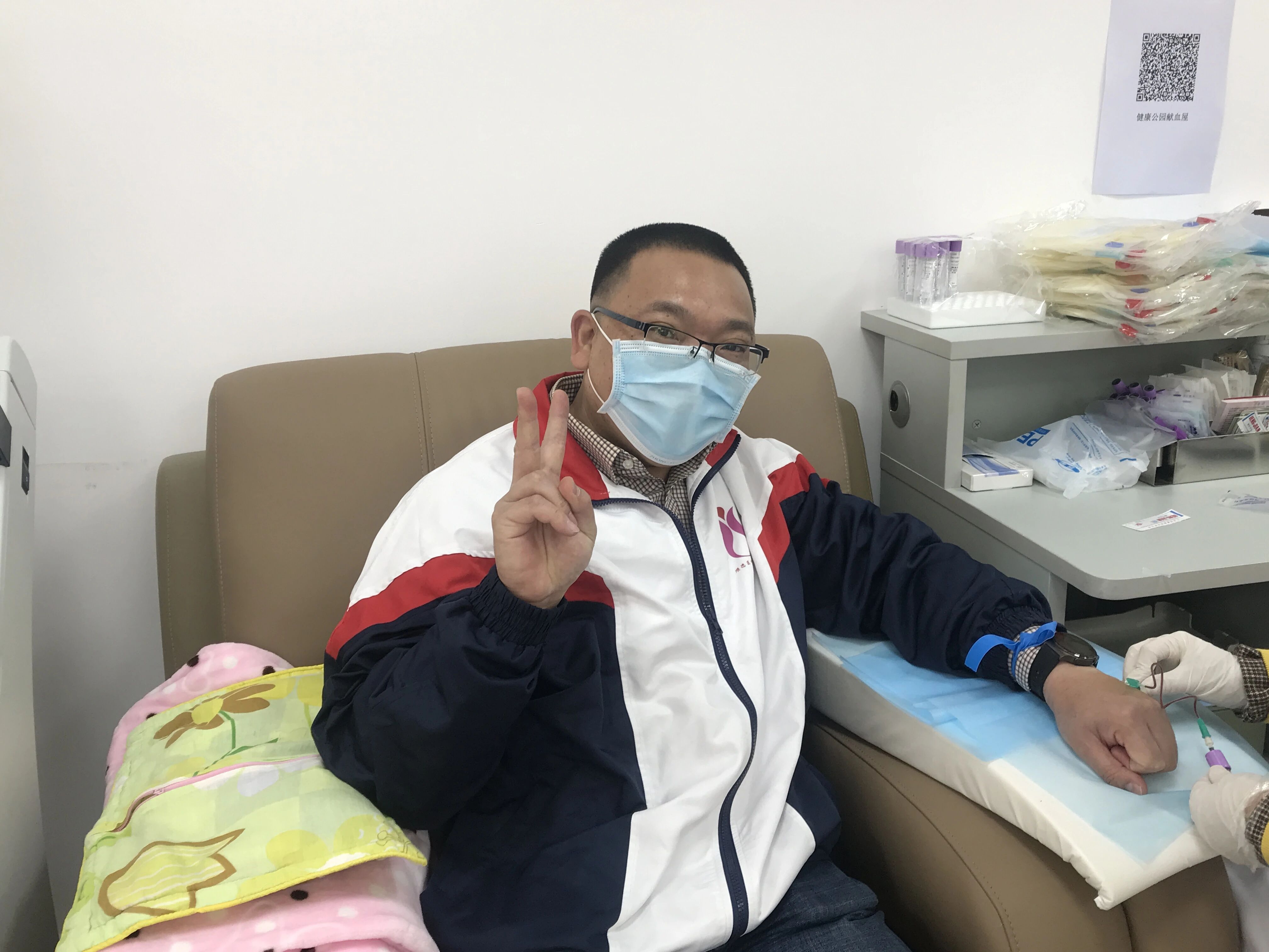 献血屋怎么开撸起袖子、迈开腿、撒开玩，这帮热情的人不怕冷的_https://www.jmylbn.com_新闻资讯_第18张