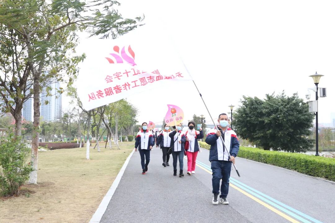 献血屋怎么开撸起袖子、迈开腿、撒开玩，这帮热情的人不怕冷的_https://www.jmylbn.com_新闻资讯_第4张