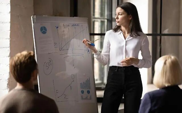 韩国前30强集团女性高管占比达7% 5年间增加2倍以上| 亚洲日报