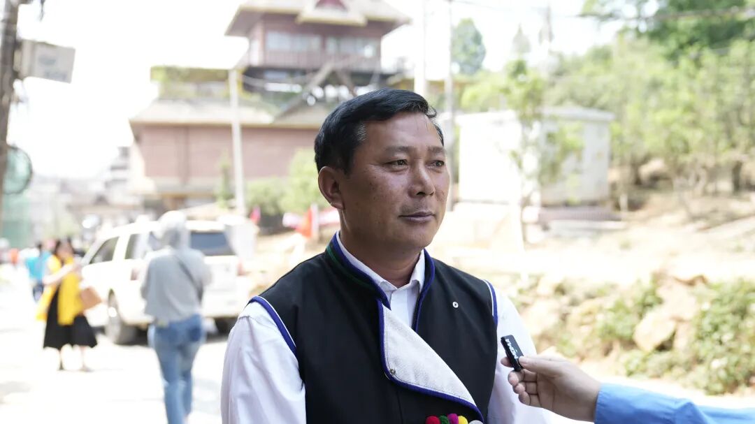 班章村党总支书记,村委会主任 李永昌:今年春茶质量很好,我们班章村有