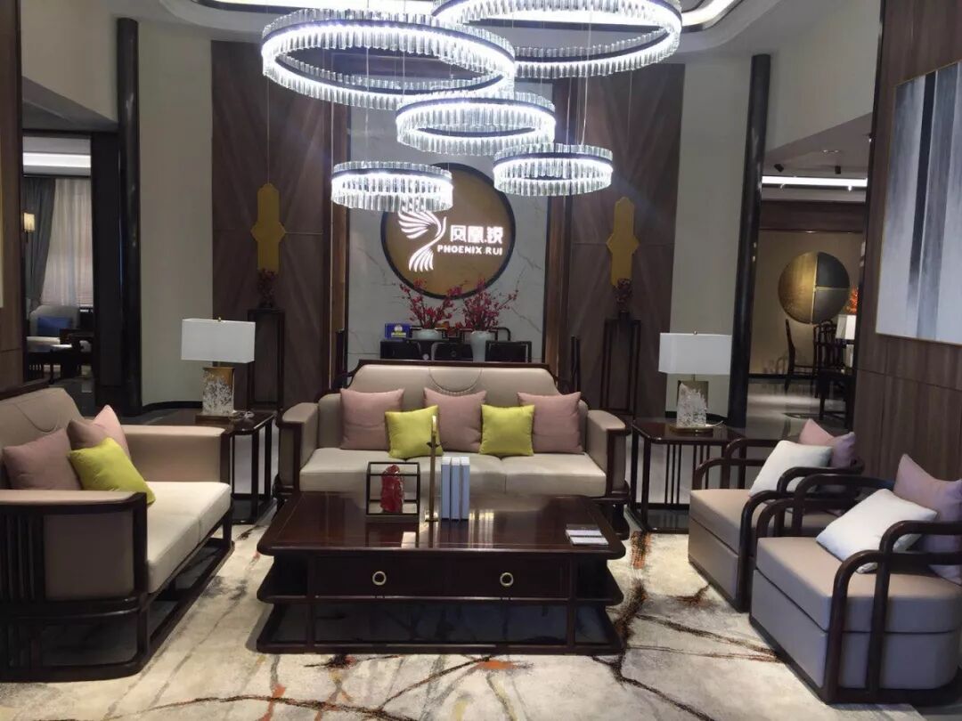 红木知识：正确认识一下大叶紫檀（卢氏黑黄檀）