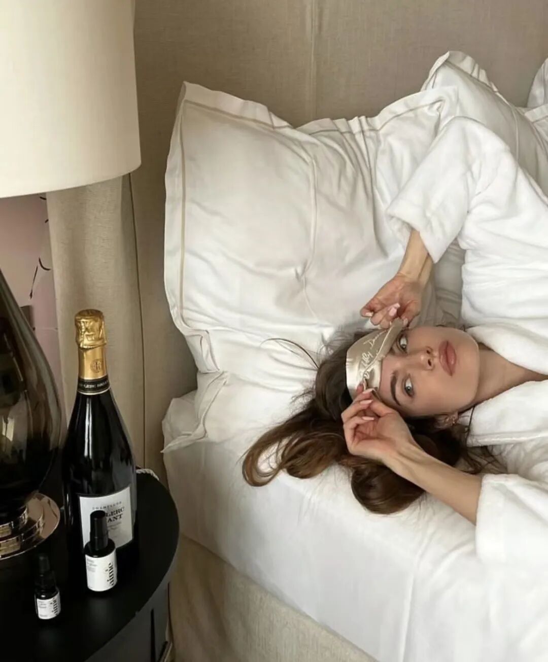 morningslow晨起慵懒风松弛感至上的法国女人很爱爱睡懒觉的你大概也