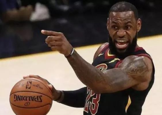 NBA最富有的人是誰？是詹姆斯還是喬丹？沒想到他才是真正的富豪。 運動 第2張