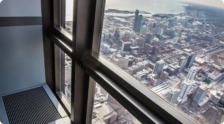 落地窗看似时尚却不实用，很多人都不知道~