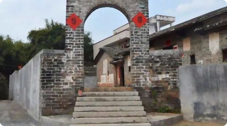 俗语：“屋宅入门步步高，须知日后出富豪”，是真的吗？