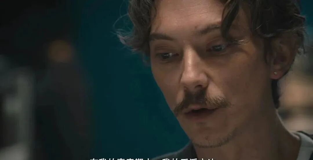 法国张震42岁爆红出圈长得像中国人破碎感天花板了