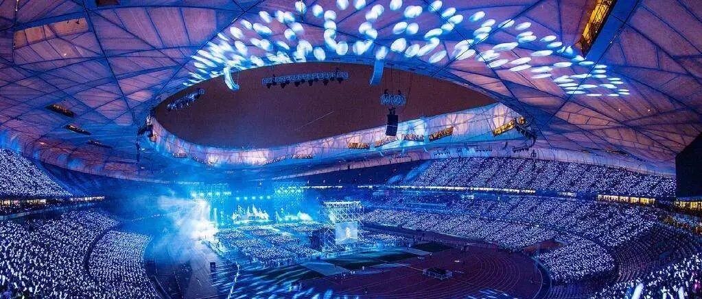 从选秀歌手到“华语内地演唱会之王”，没人比他更拼命