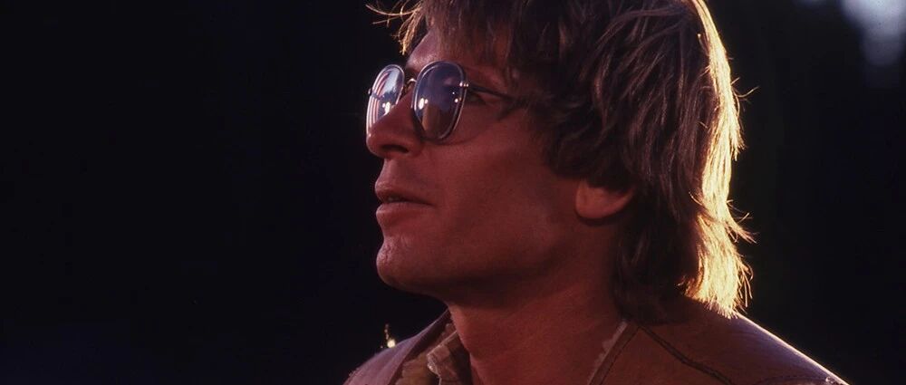 50年前，美国少了一个宇航员，多了一位中国人最爱的乡村歌王