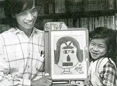 在女儿很小的时候,蔡志忠就