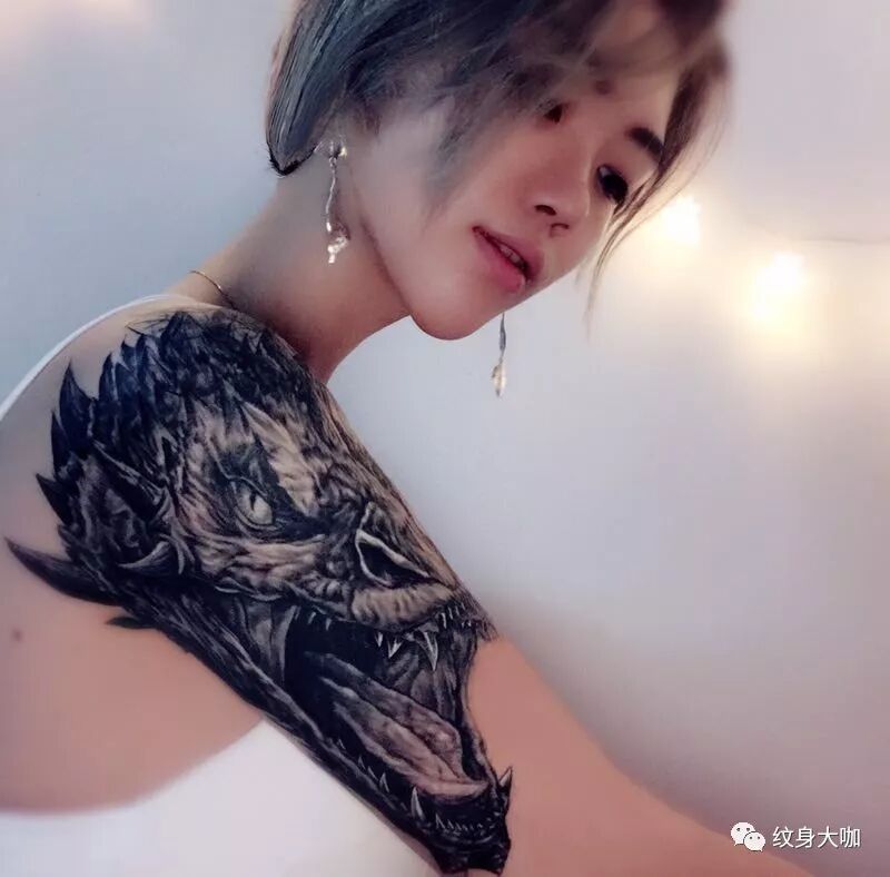 tattoo女神第18期纹身师真的很不容易真心累