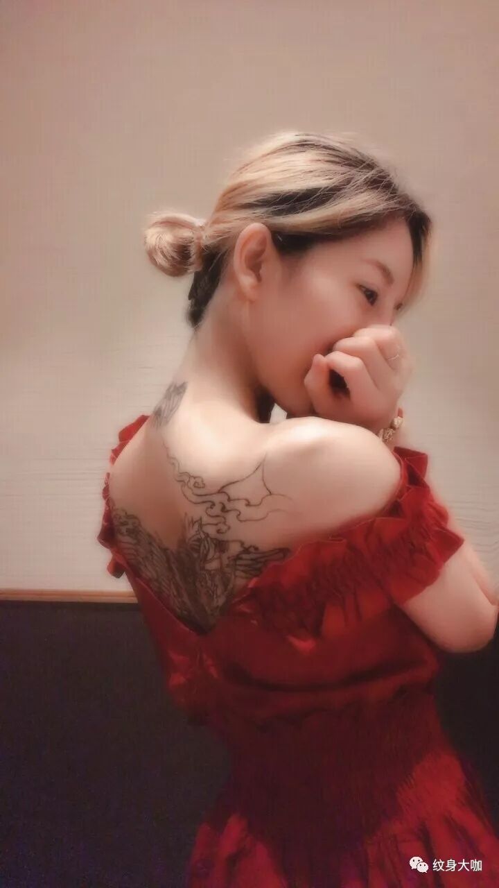 tattoo女神第37期我觉得我妈妈和我的纹身一样酷