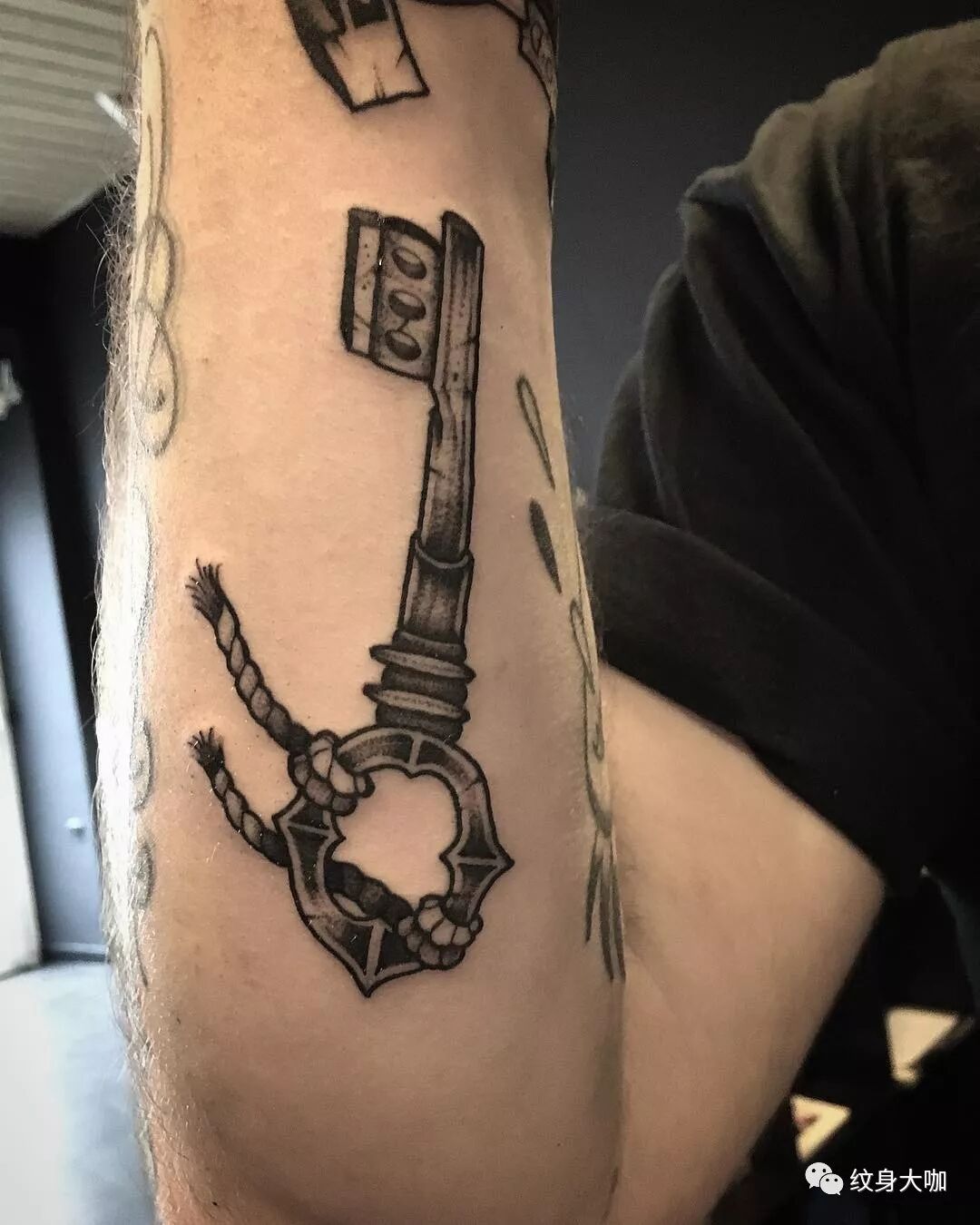 纹身素材第464期:钥匙