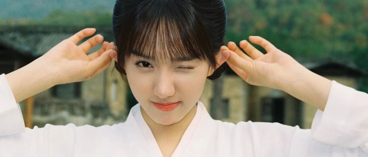 这位爆火的新晋甜妹，太圈粉啦!