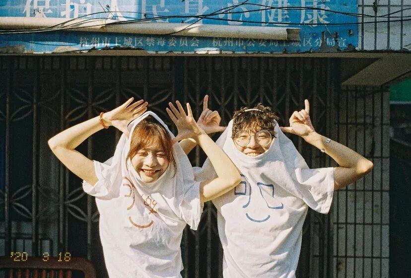 日系情侣照，就是要这样快快乐乐地拍啊！！