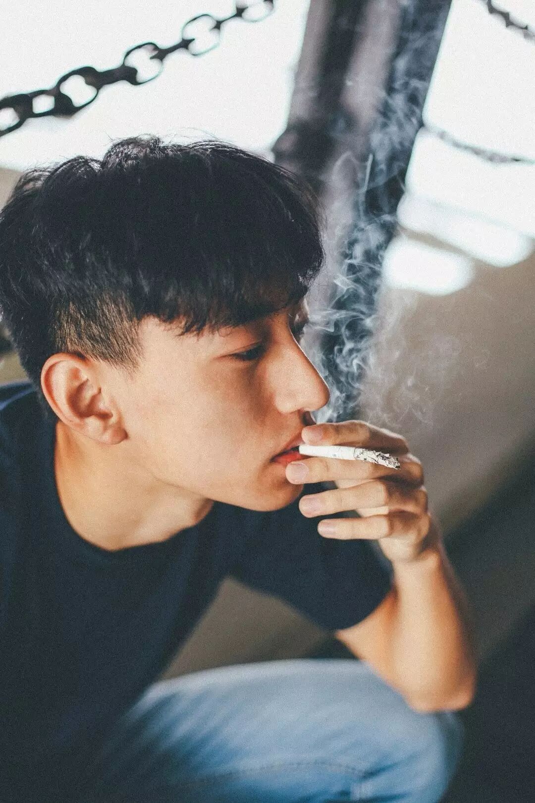 ② 抽烟时莫名的半颓感