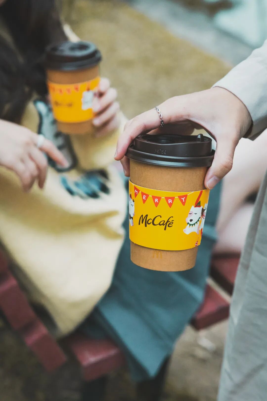 �󿧷�ä���������ߣ�һ��7���ʱ���ȣ�