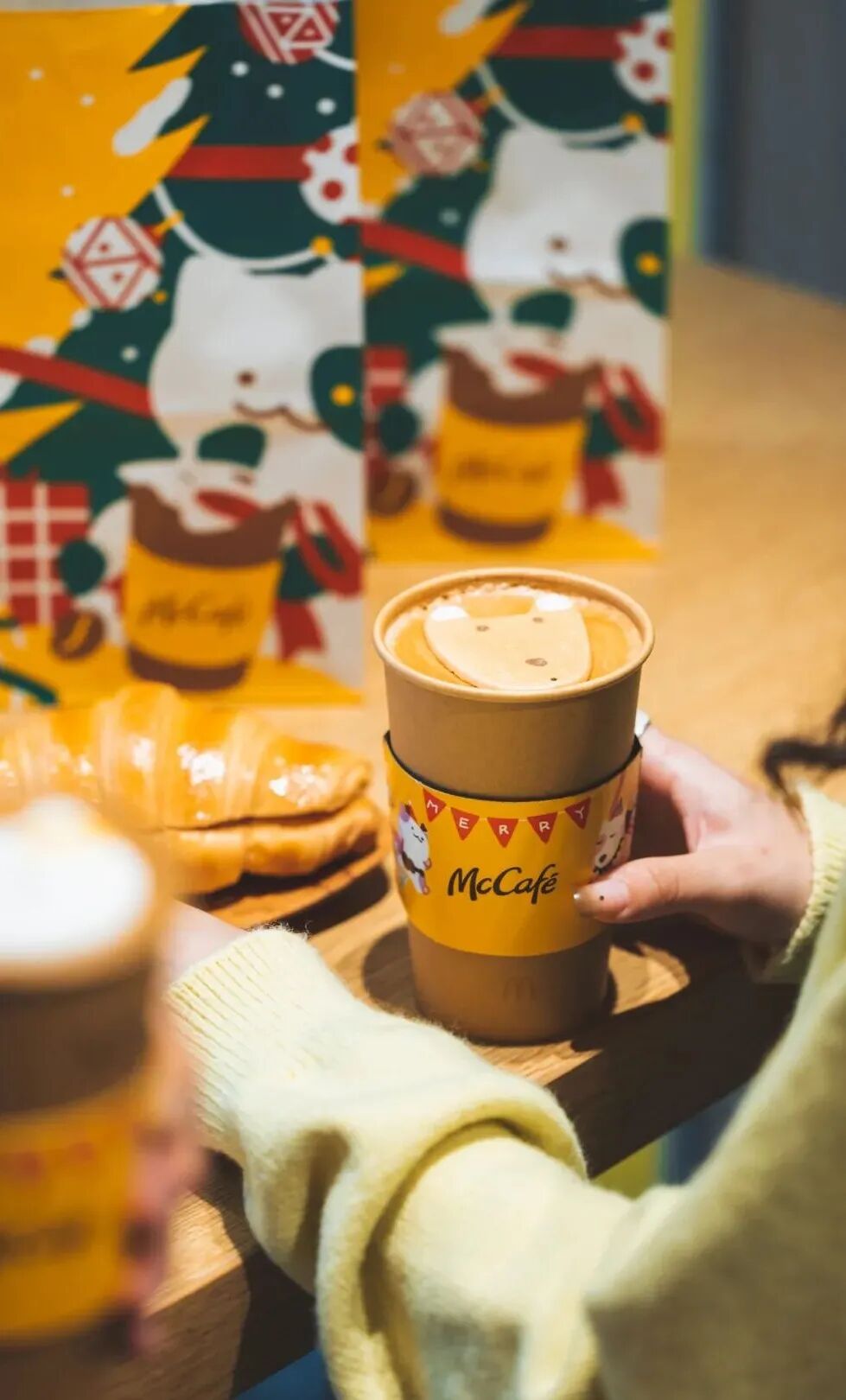 �󿧷�ä���������ߣ�һ��7���ʱ���ȣ�