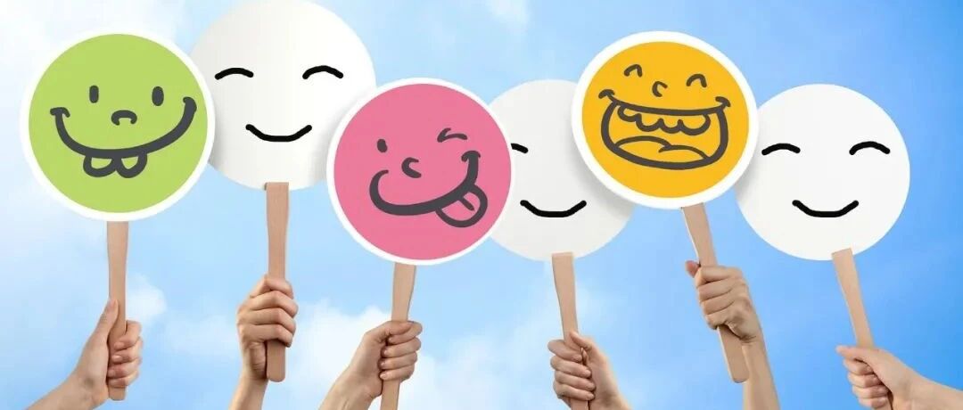 医生“公开收礼”冲上热搜！张文宏谈医生收礼，这些礼单，令医生动容……