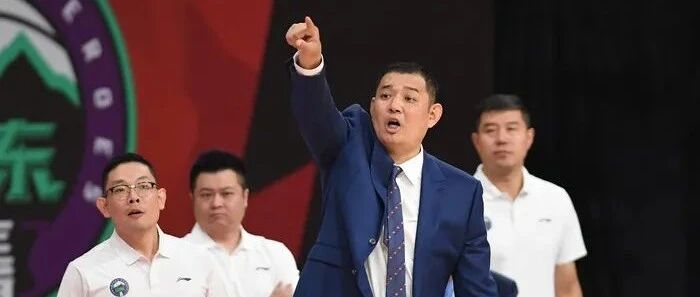 山东男篮2分惜败新疆  哈里斯一分未得