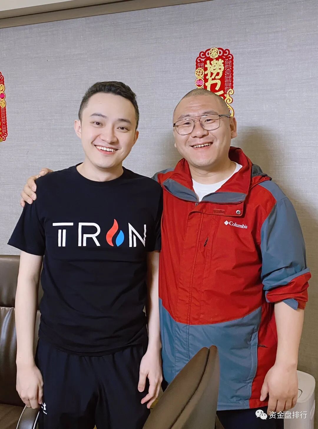 震惊：孙割落地香港，火币最大受害者出资100万给孙割大逼兜，币友们一战成名的机会来了！！！