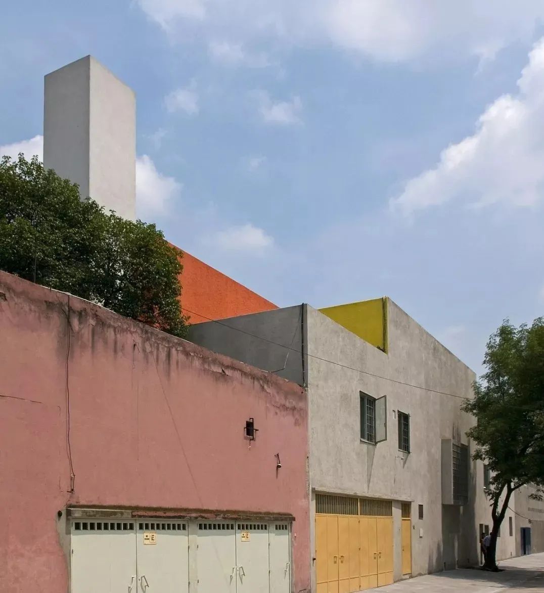 建筑诗人的自宅路易斯巴拉干