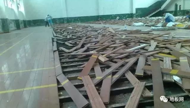 二手木地板能用嗎_富林地板天料木_宜木構思家具用的是什么木