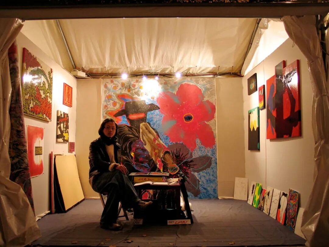 法国PARIS巴黎兰一街头摆摊卖画  2003.jpg