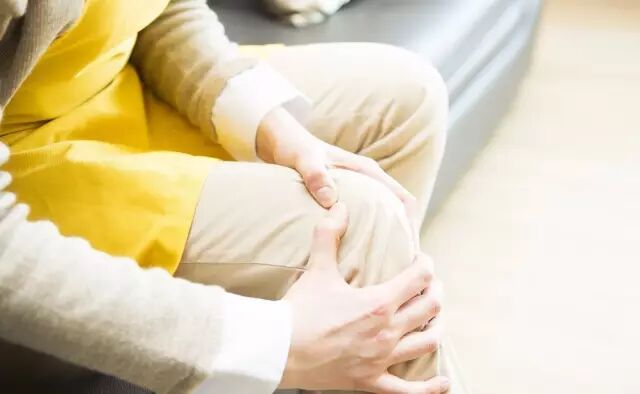 产后关节痛？几招轻松解决！