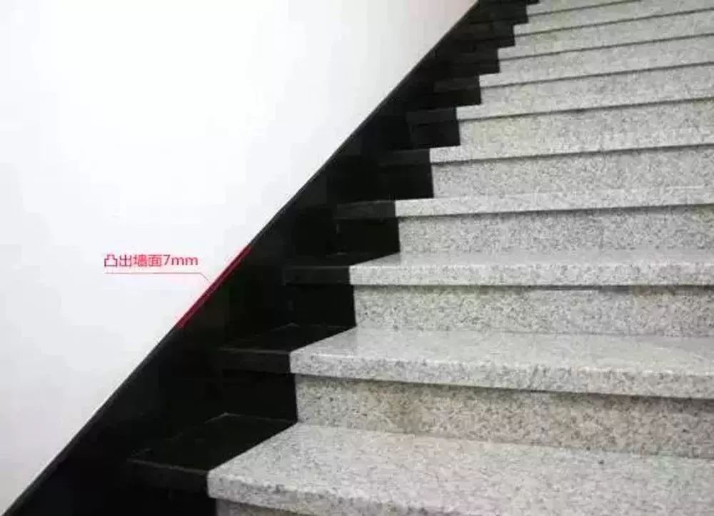 楼梯间理石踢脚线效果 楼梯踏步涂刷地坪漆及整体效果