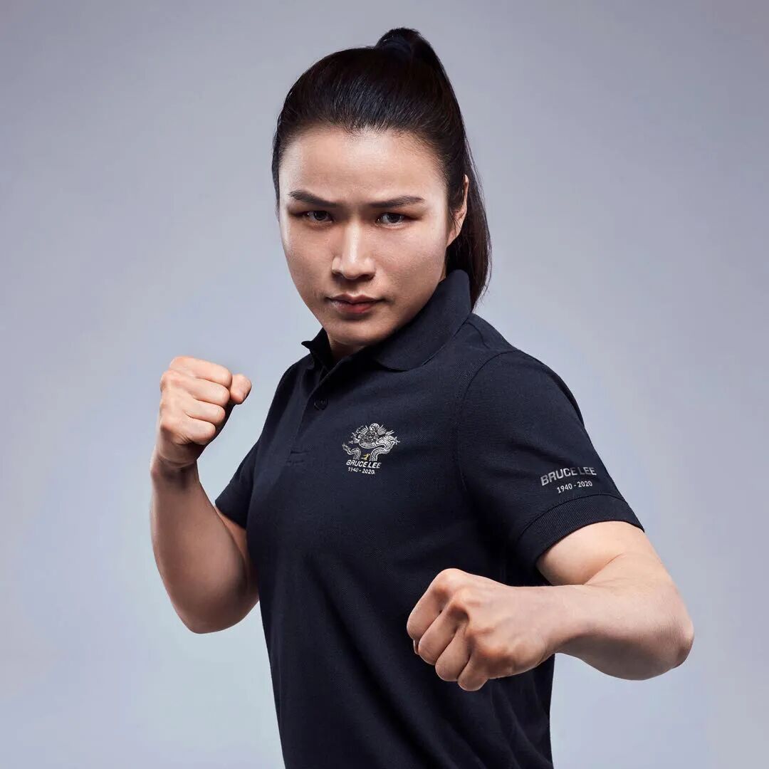 用拳头碾压偏见,张伟丽说是跟他学的 - 新周刊 - 瓦斯阅读