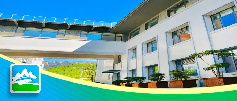 泰医医疗怎么样痤疮疱疹患者的福音——省泰医皮肤科引进“红蓝光治疗新利器” 多手段助力患者祛顽疾_https://www.jmylbn.com_新闻资讯_第9张