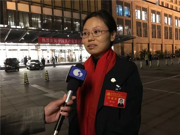 南通省人大代表李兰女在异乡灿烂绽放