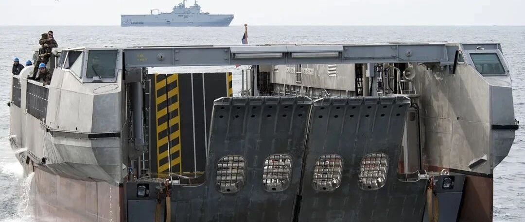 法国有两栖攻击舰，为何造不出气垫登陆艇？三大强国掌握核心技术