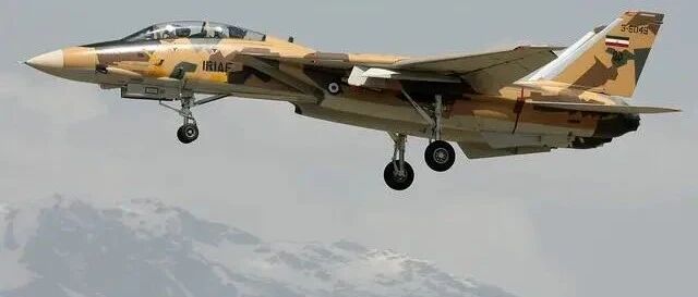 伊朗武器禁运解除！F14垂垂老矣，苏35和歼10C哪个更合适