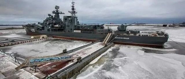 电影都不敢这么写！俄海军老舰长当小偷，顺走现代级驱逐舰螺旋桨