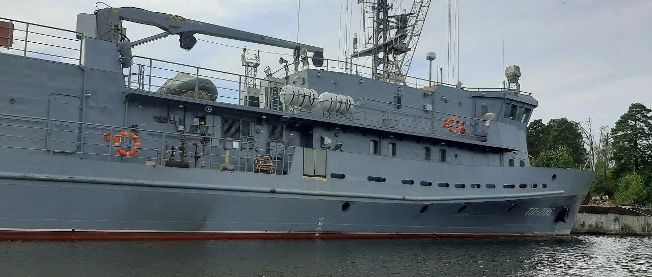 装中国发动机的最新俄罗斯战舰交付，手无寸铁，却是大国海军标配