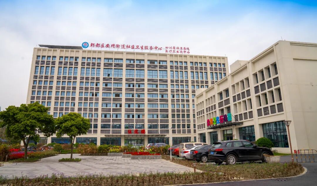 X光拍片为什么要等科普｜拍胸片检查时，为什么要求女性脱掉衣服_https://www.jmylbn.com_新闻资讯_第1张