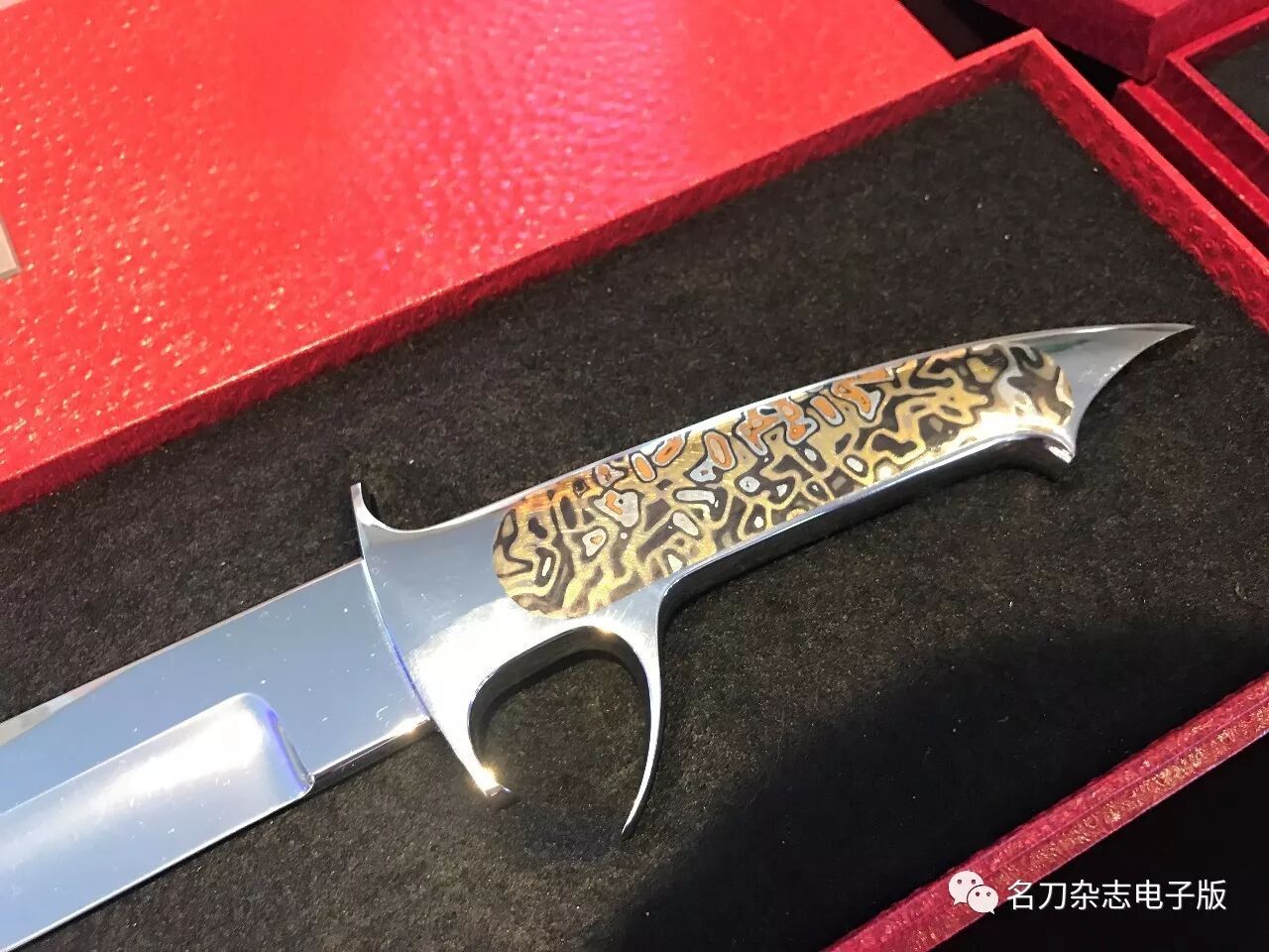 实况 17美国aki艺术刀邀请展 自由微信 Freewechat